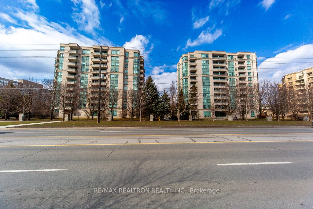 5 Emerald Lane 306, Vaughan, ON L4J 8P7 photo 2