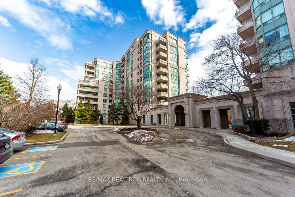 5 Emerald Lane 306, Vaughan, ON L4J 8P7 photo 5
