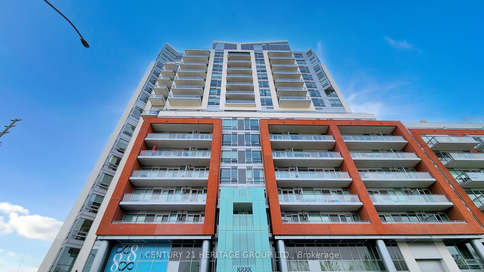 8888 Yonge Street 708, Richmond Hill, ON L4C 5V6 photo 5