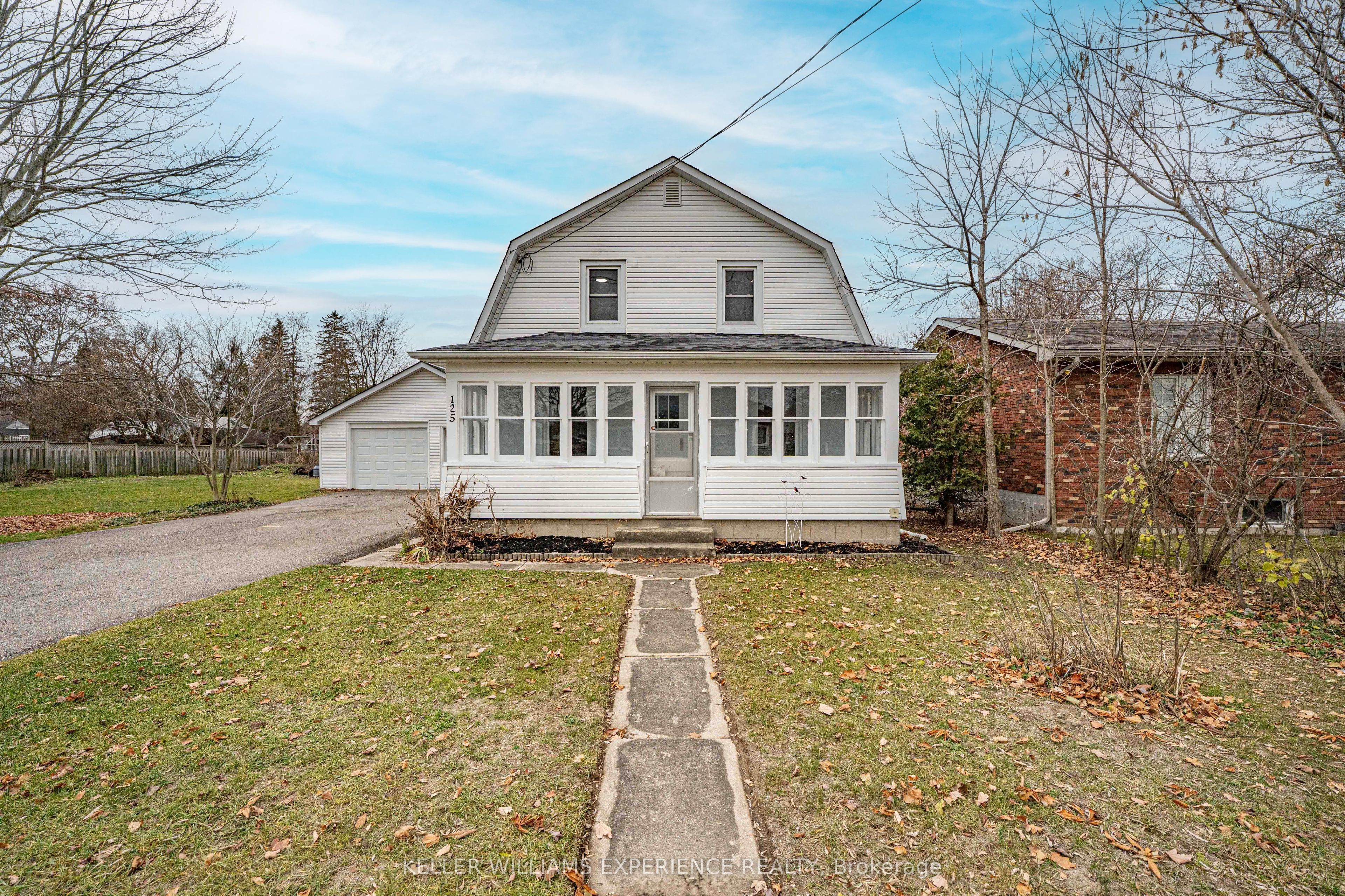 125 Raglan Street, Essa, ON L0M 1B0 photo 4