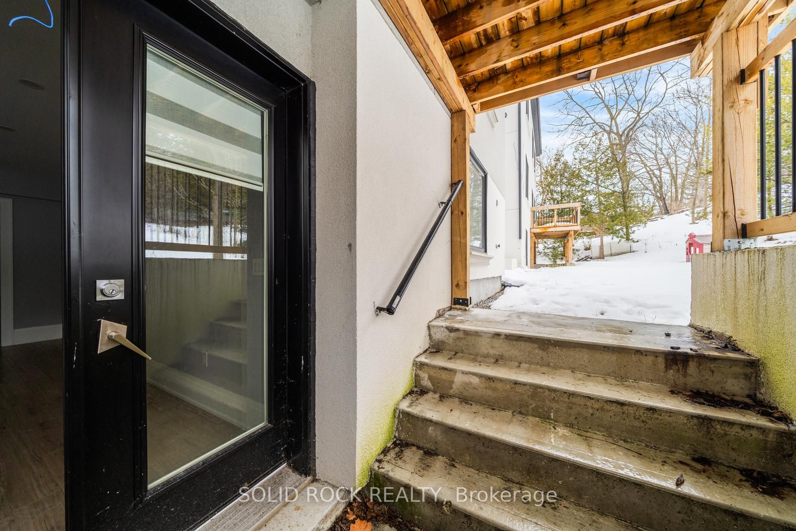 367 Penn Avenue, Newmarket, ON L3Y 2S7 photo 4