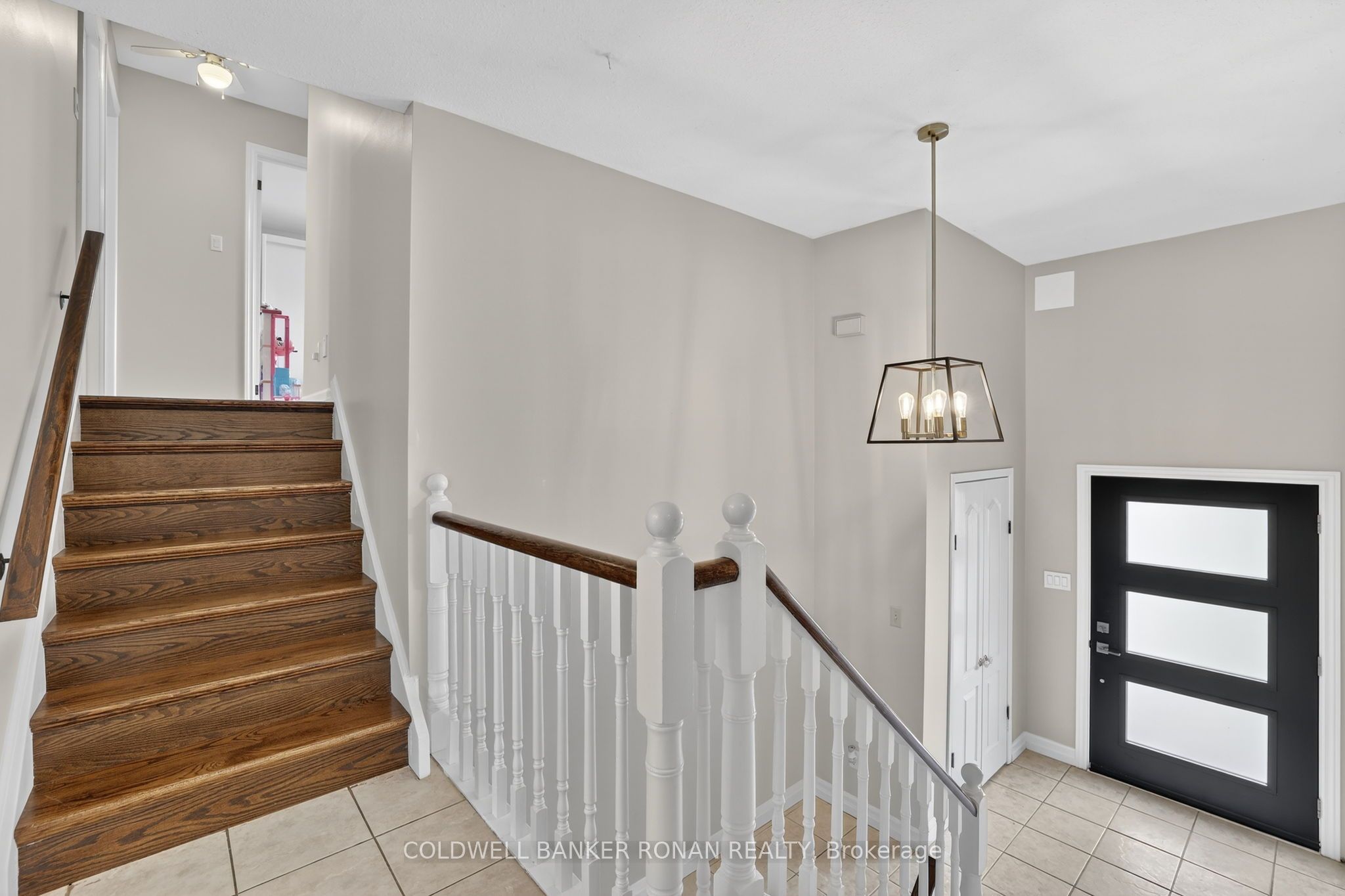 10 Catherine Street, Adjala-Tosorontio, ON L0G 1L0 photo 5