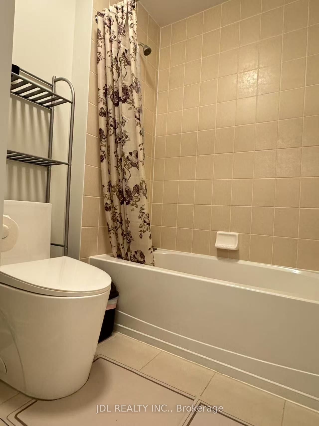 936 Goring Circle Second Floor room A, Newmarket, ON L3X 0B6 photo 5
