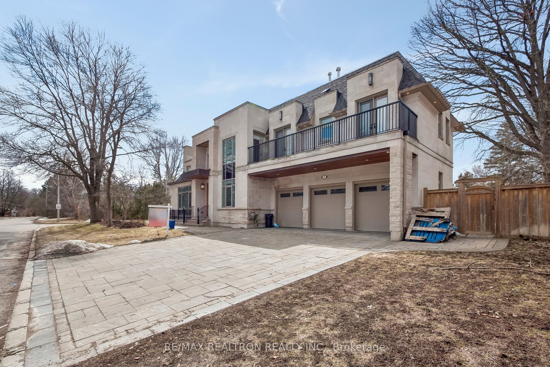 12 Miner Circle, Markham, ON L3R 1Y1 photo 2