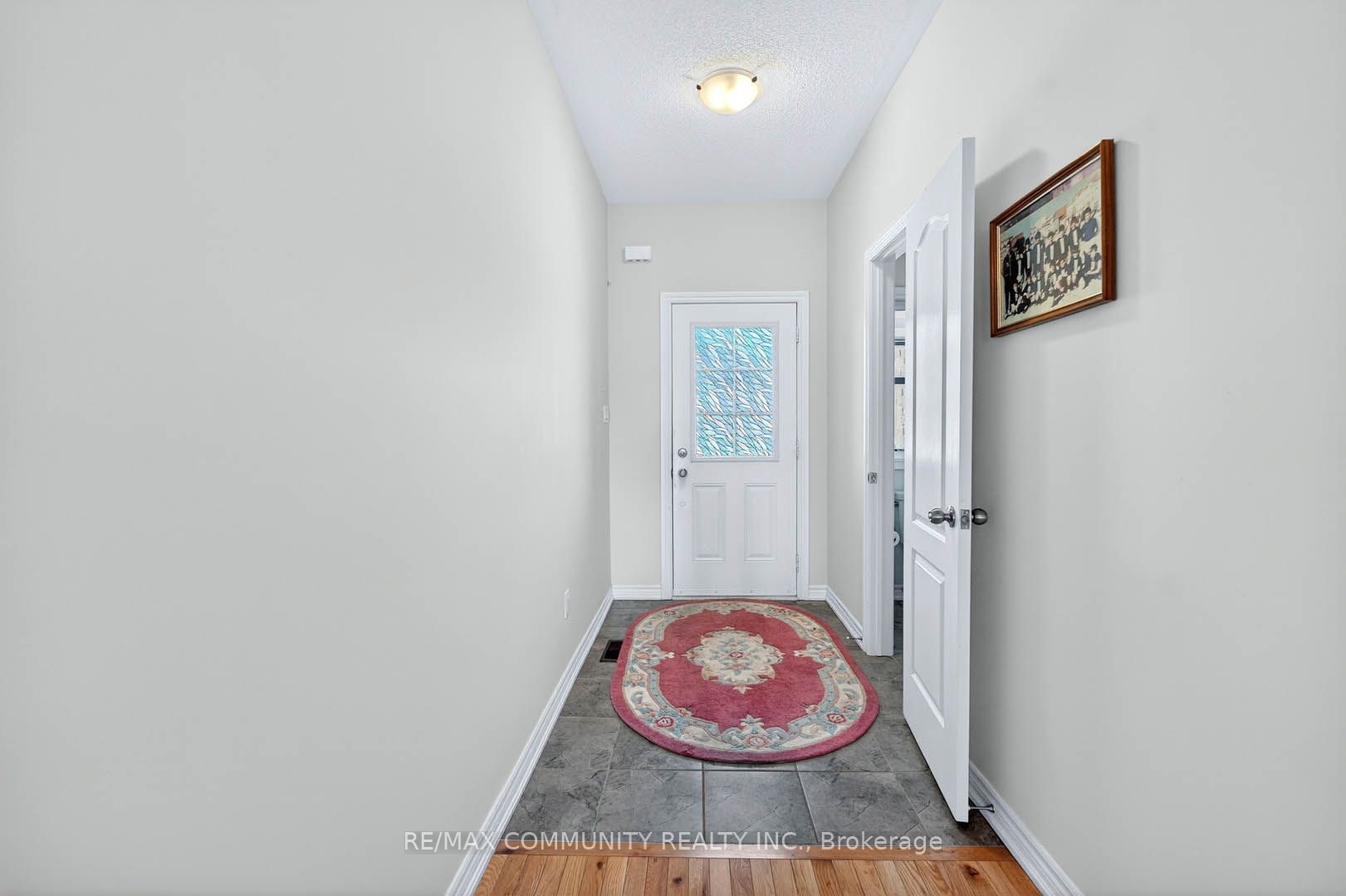 1228 Peelar Crescent, Innisfil, ON L0L 1W0 photo 2