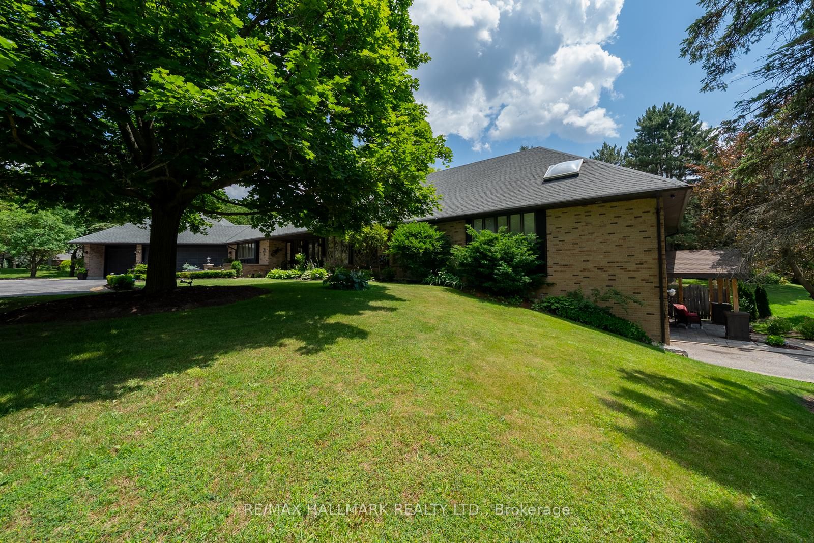 3 Marilyn Avenue, Whitchurch-Stouffville, ON L4A 2C8 photo 3