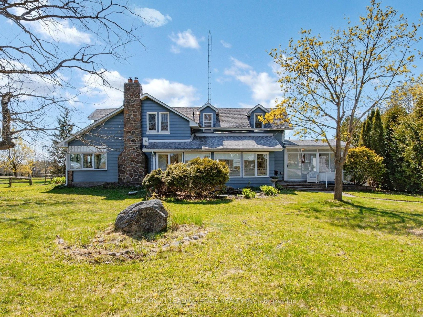 362 Victoria Road, Georgina, ON L0E 1N0 photo 2