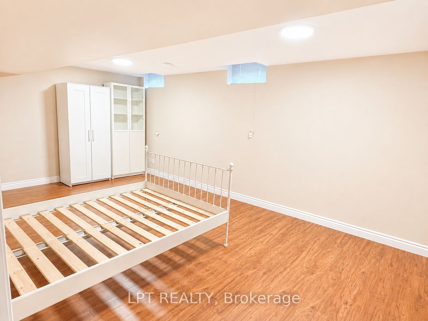 14 Hazelton Avenue Basement, Markham, ON L6C 3C5 photo 2