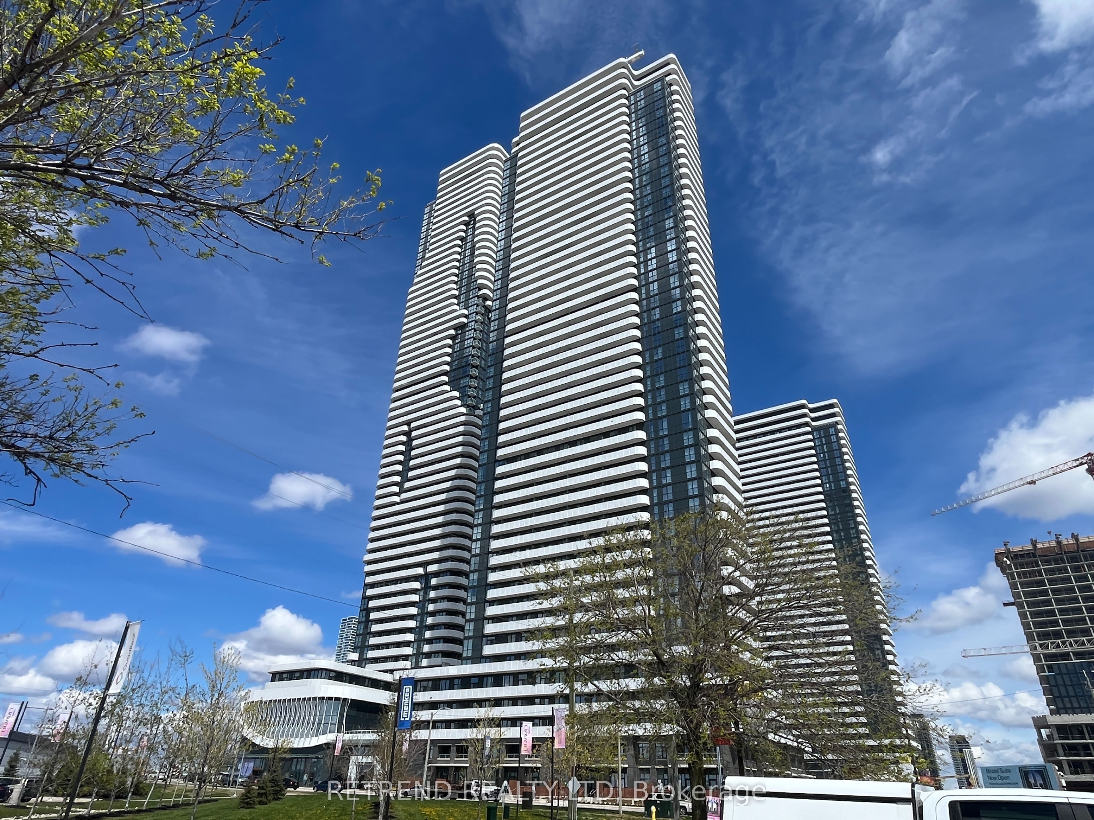 195 Commerce Street 1709, Vaughan, ON L4K 0P9