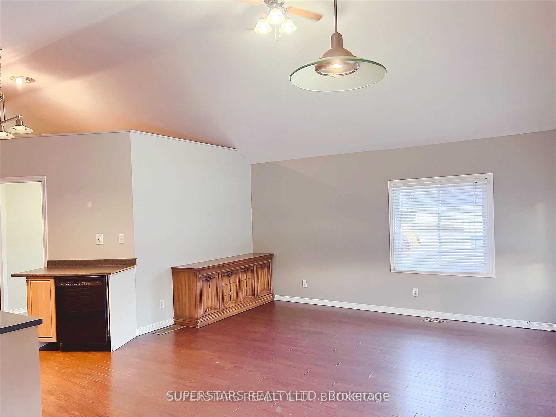 276 Parkwood Avenue, Georgina, ON L4P 2X3 photo 5