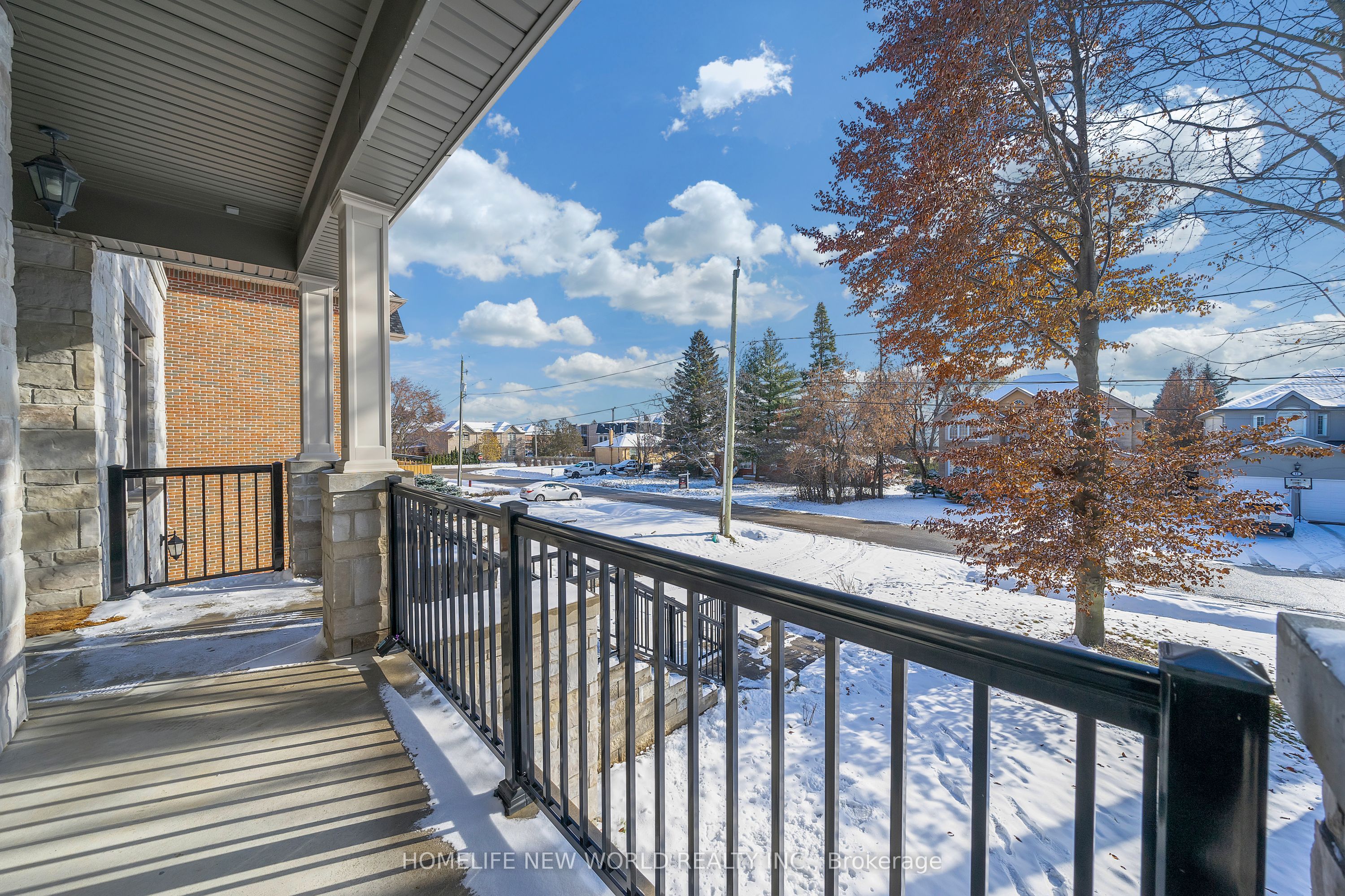 10 Stancroft Drive, Richmond Hill, ON L4C 4N1 photo 5