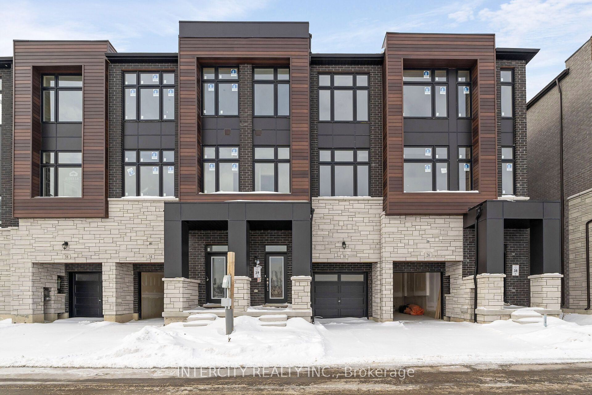30 Radisson Street, Vaughan, ON L4H 5J3
