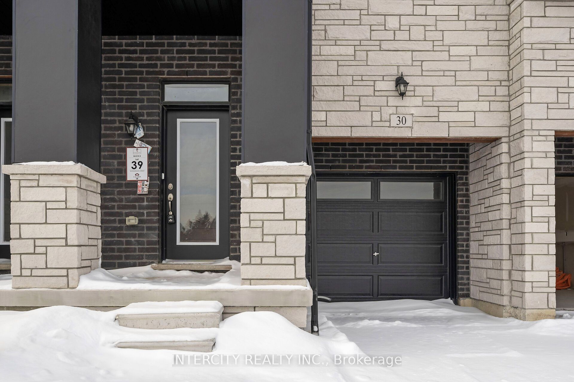 30 Radisson Street, Vaughan, ON L4H 5J3 photo 2