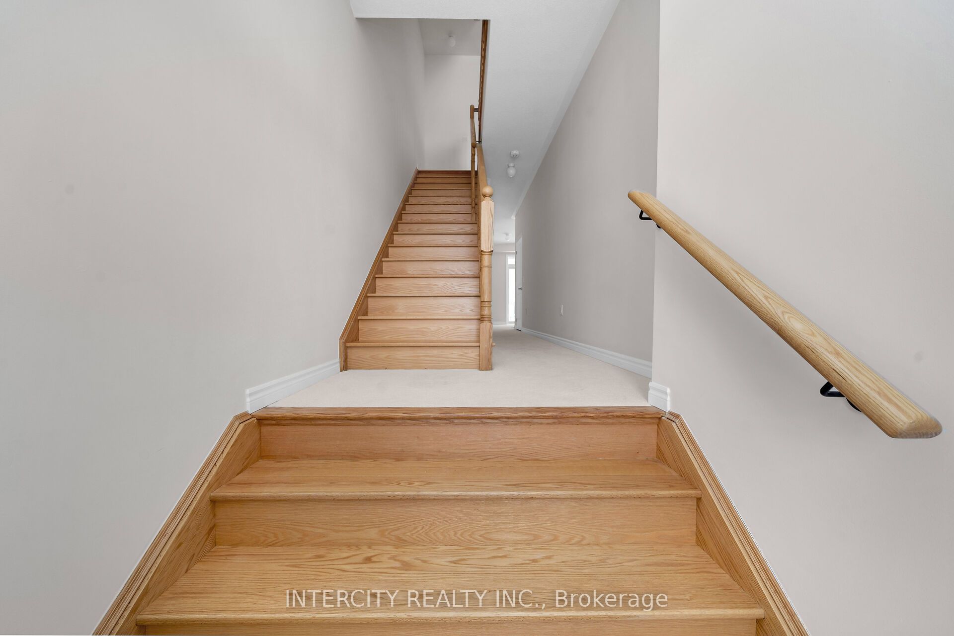 30 Radisson Street, Vaughan, ON L4H 5J3 photo 4