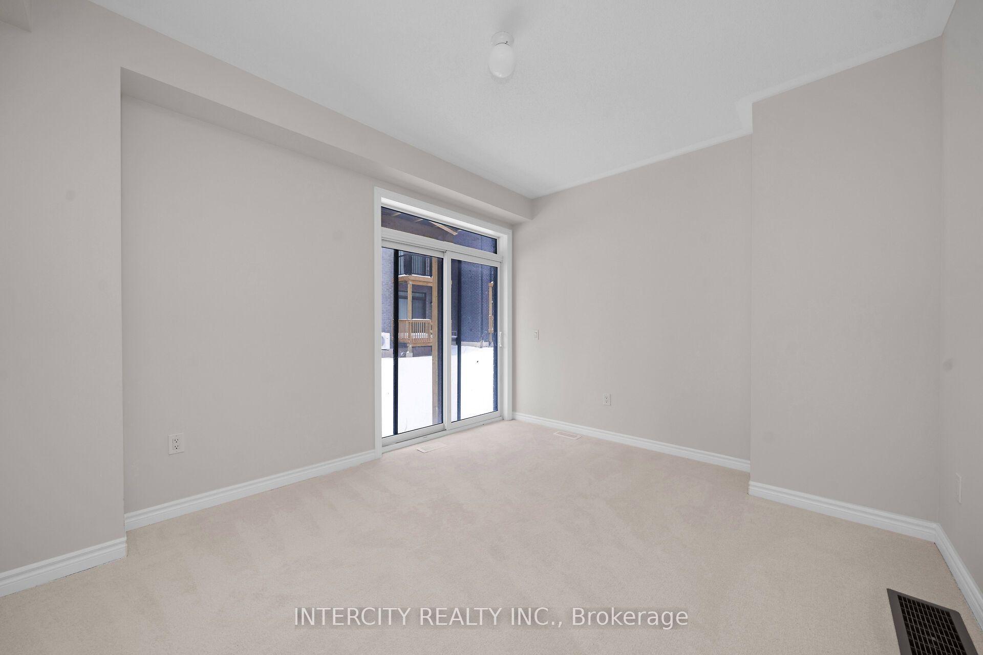 30 Radisson Street, Vaughan, ON L4H 5J3 photo 5
