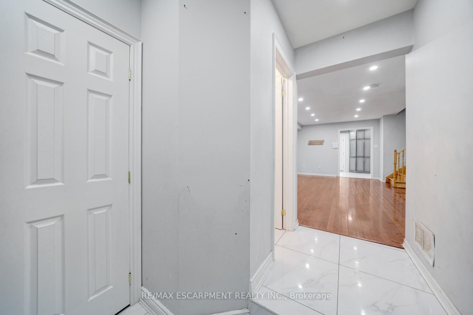 84 Andriana Crescent, Markham, ON L6B 0C8 photo 3