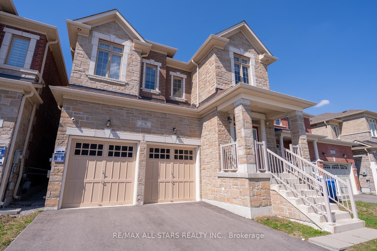 170 Fallharvest Way, Whitchurch-Stouffville, ON L4A 5A2 photo 4