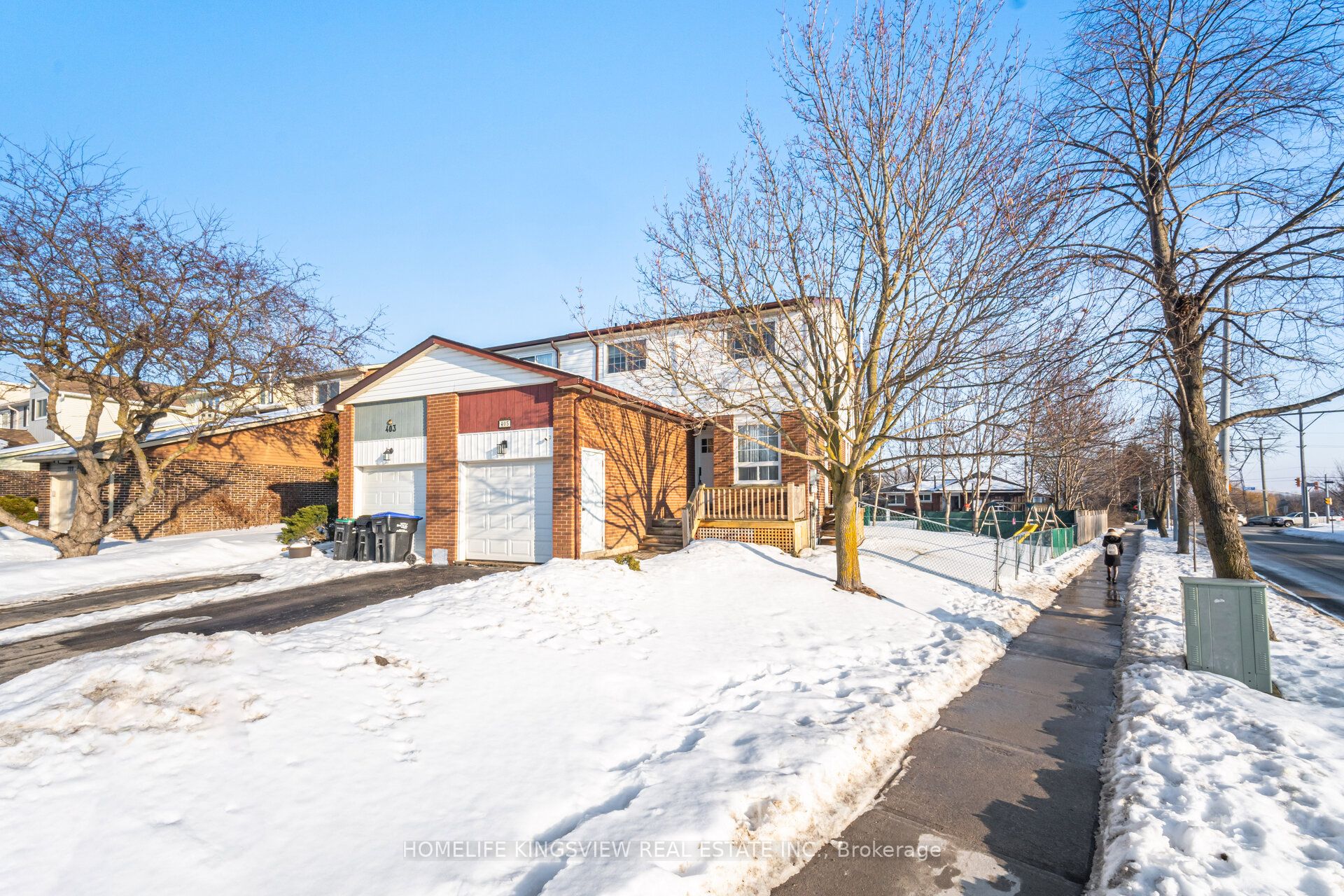 405 Maplegrove Avenue, Bradford West Gwillimbury, ON L3Z 1V8 photo 4
