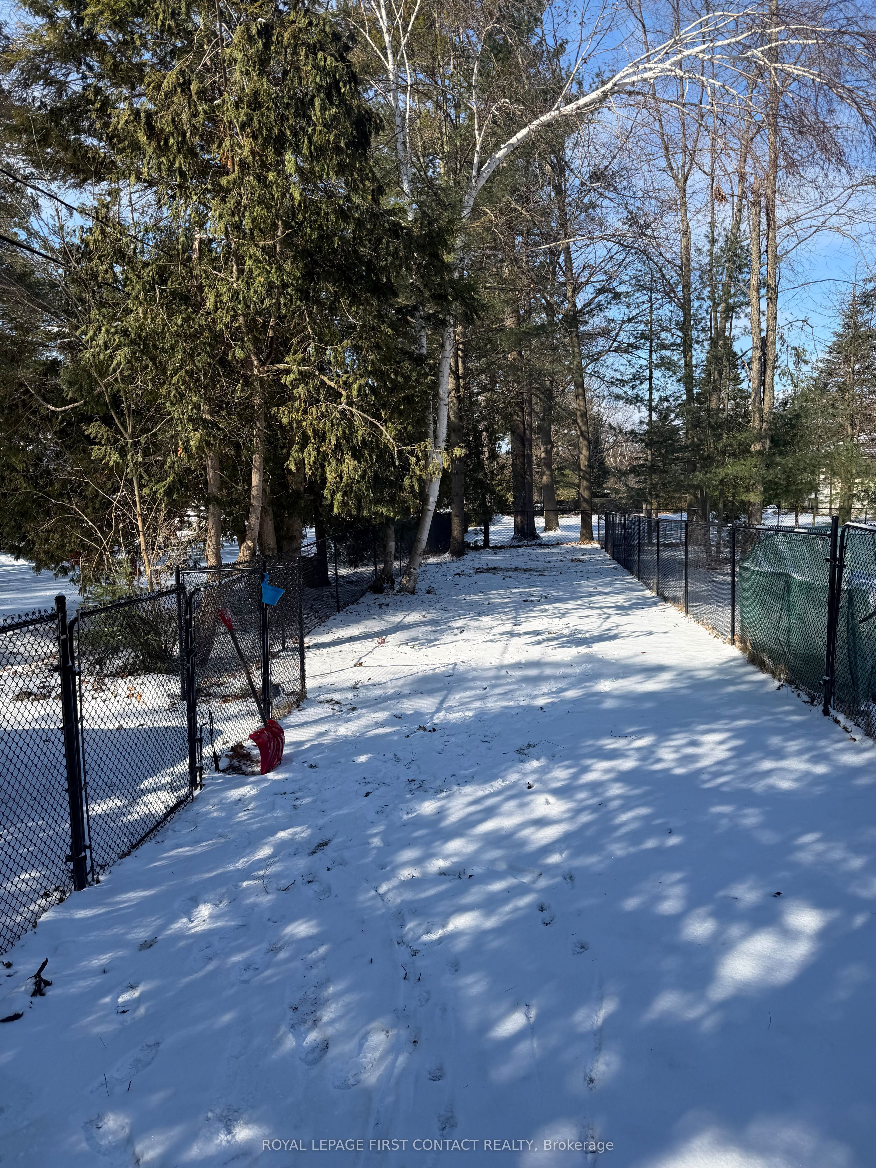 3178 Oak Street Lower, Innisfil, ON L9S 2K3 photo 3