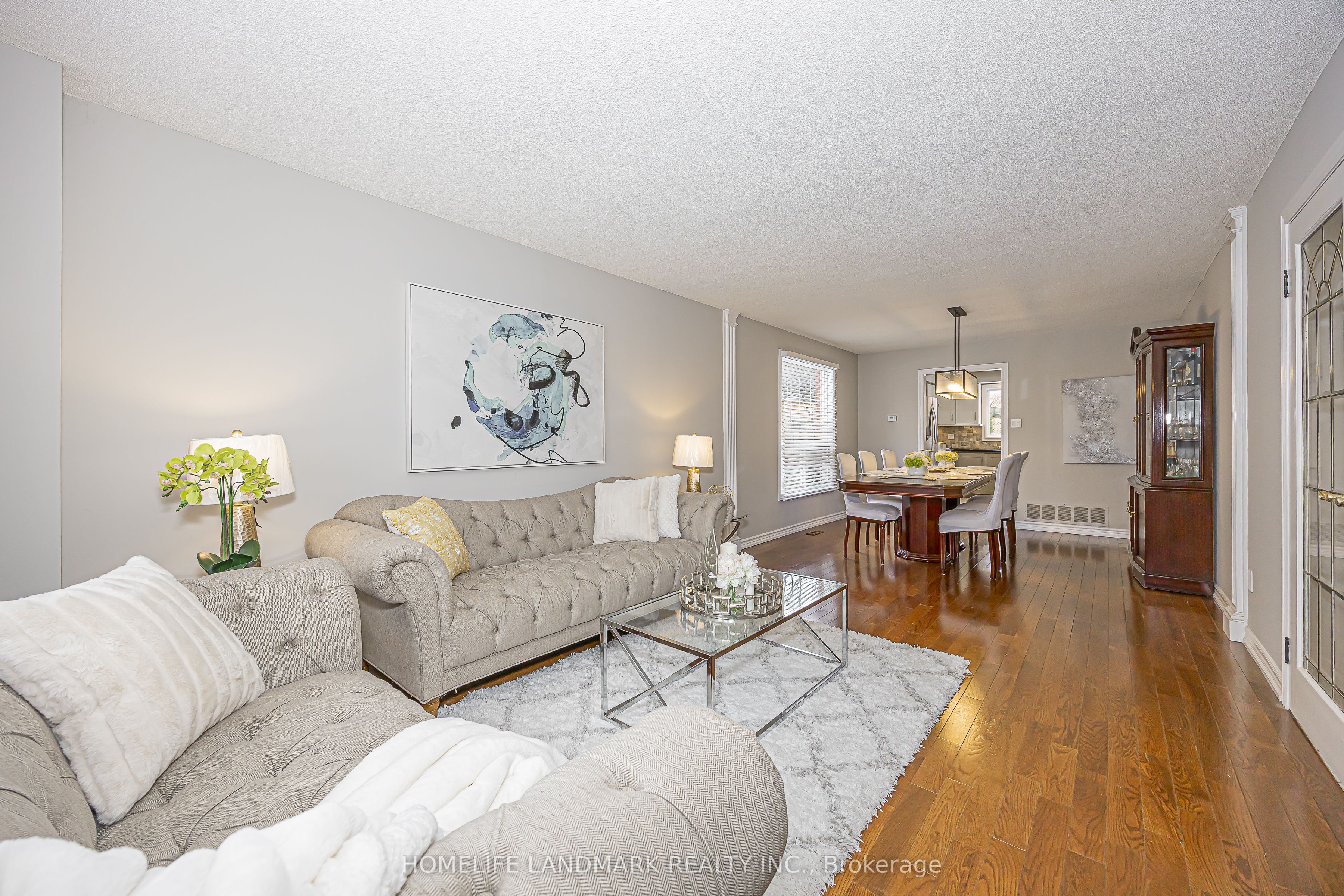 246 Jelley Avenue, Newmarket, ON L3X 1S6 photo 5