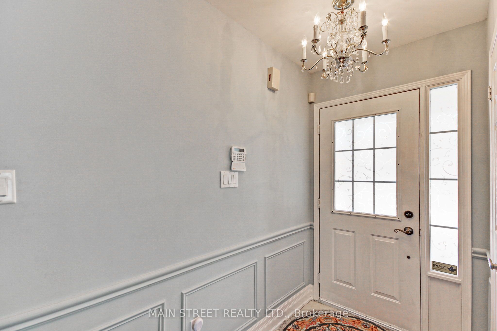 108 Hollandview Trail, Aurora, ON L4G 7H6 photo 3
