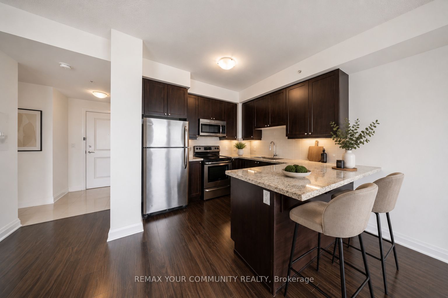 24 Woodstream Boulevard 315, Vaughan, ON L4L 8C4 photo 2