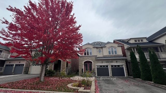 48 Langhorst Crescent E, Richmond Hill, ON L4E 0A9 photo 2
