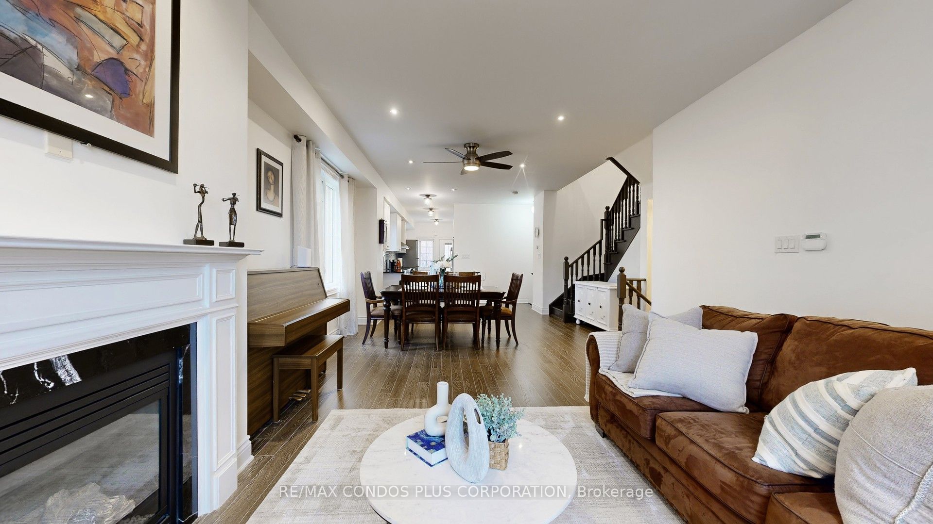 8777 Dufferin Street 22, Vaughan, ON L4J 8W3 photo 5
