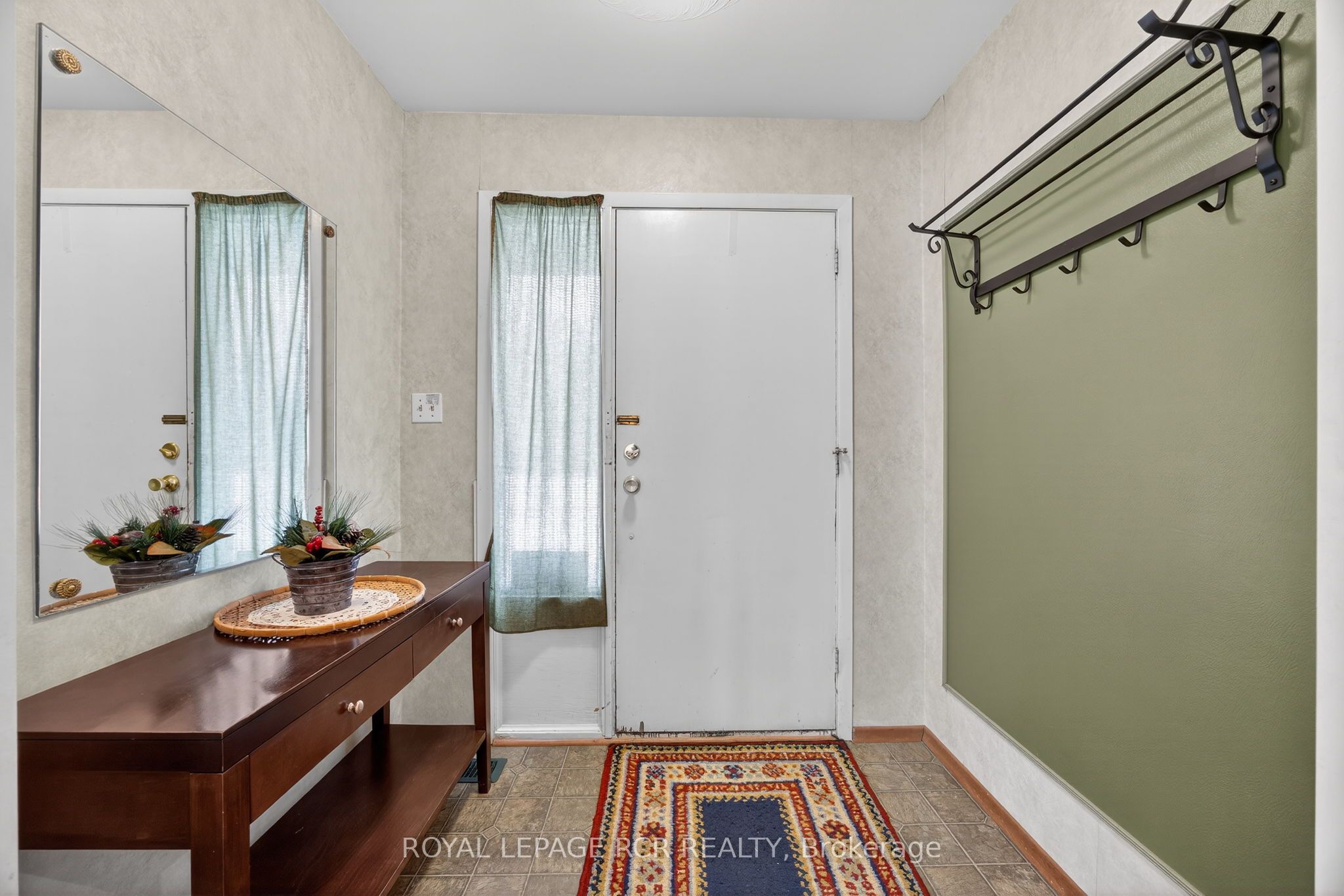 24 Drummond Street, Adjala-Tosorontio, ON L0G 1L0 photo 3