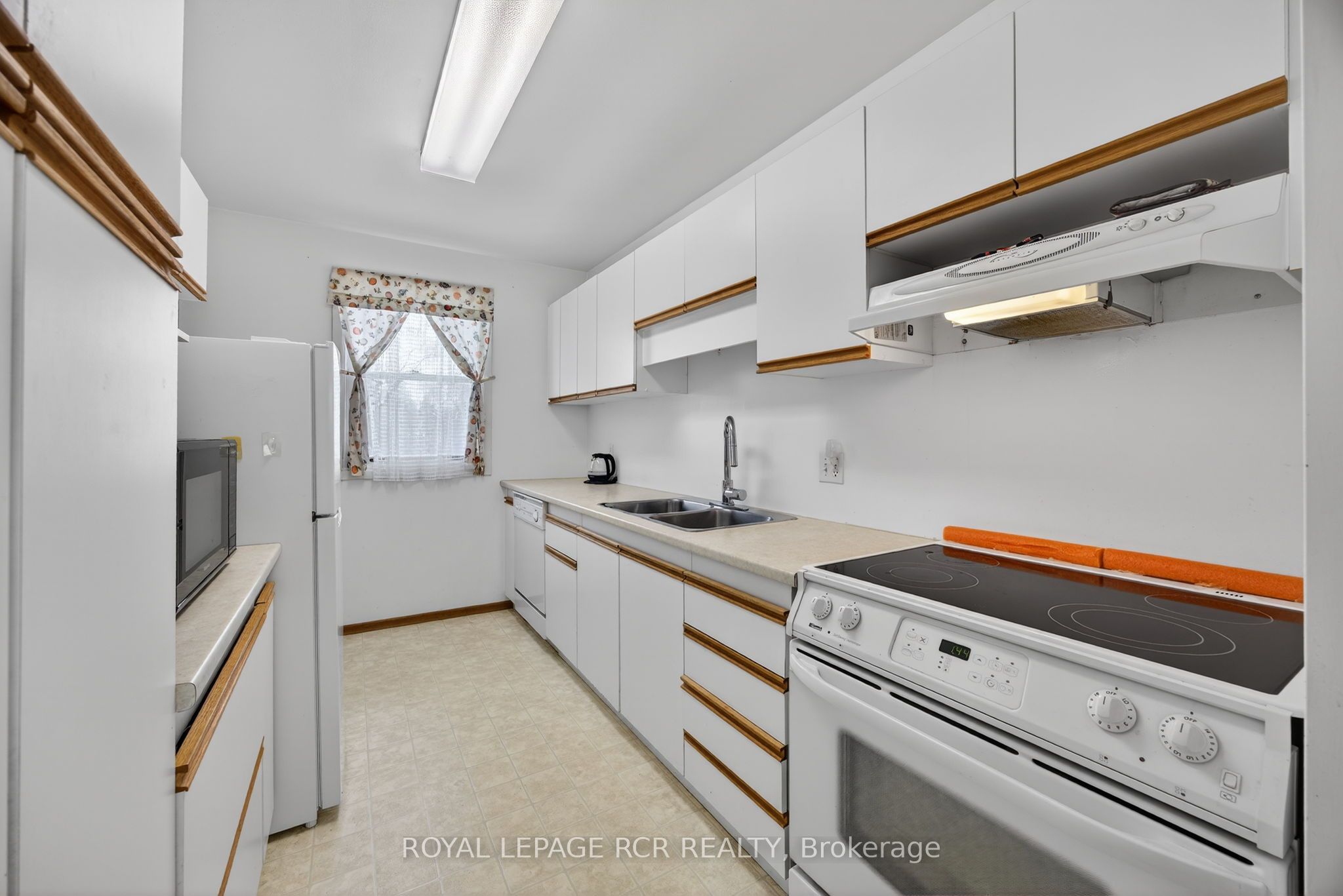 24 Drummond Street, Adjala-Tosorontio, ON L0G 1L0 photo 5