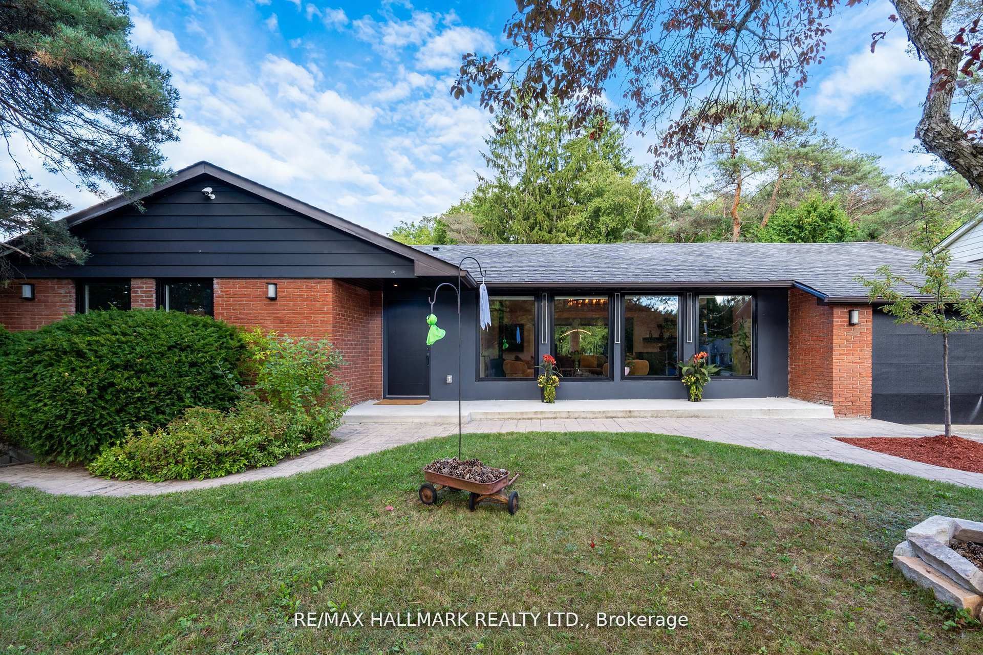 16831 McCowan Road, Whitchurch-Stouffville, ON L4A 2A4 photo 5