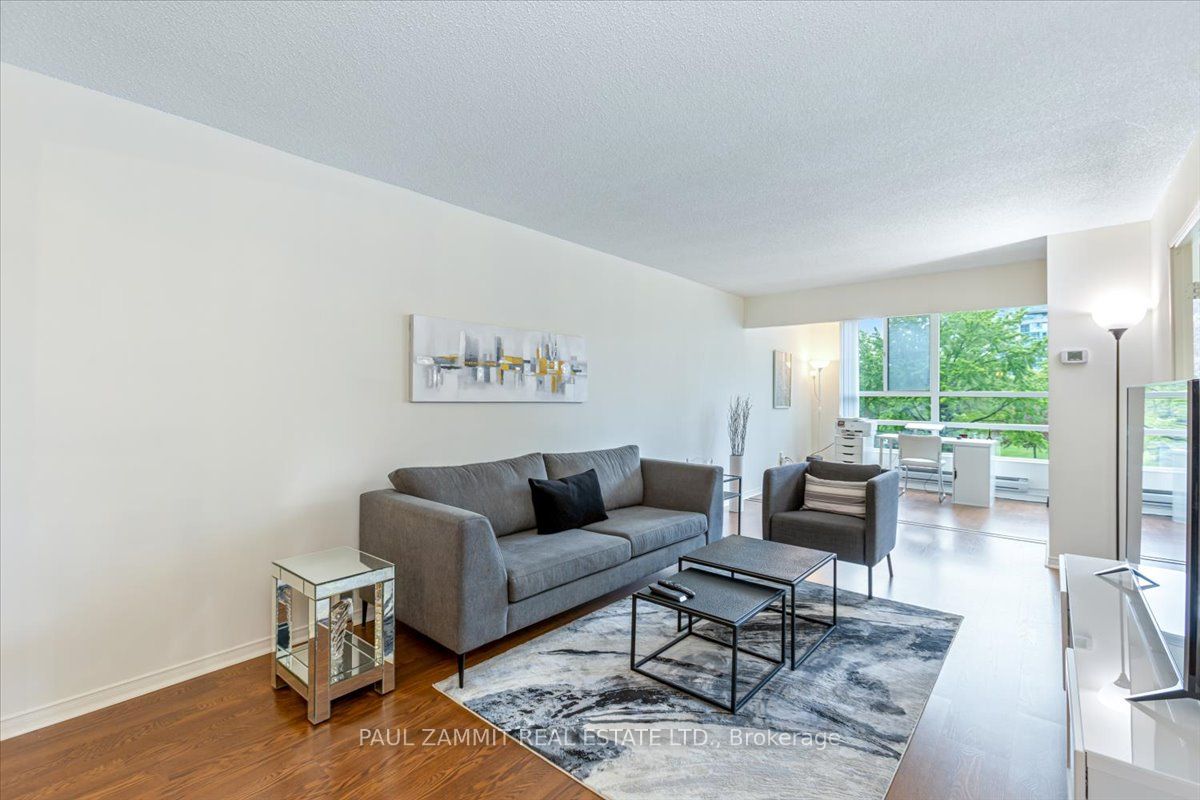 7825 Bayview Avenue 214, Markham, ON L3T 7N2 photo 5