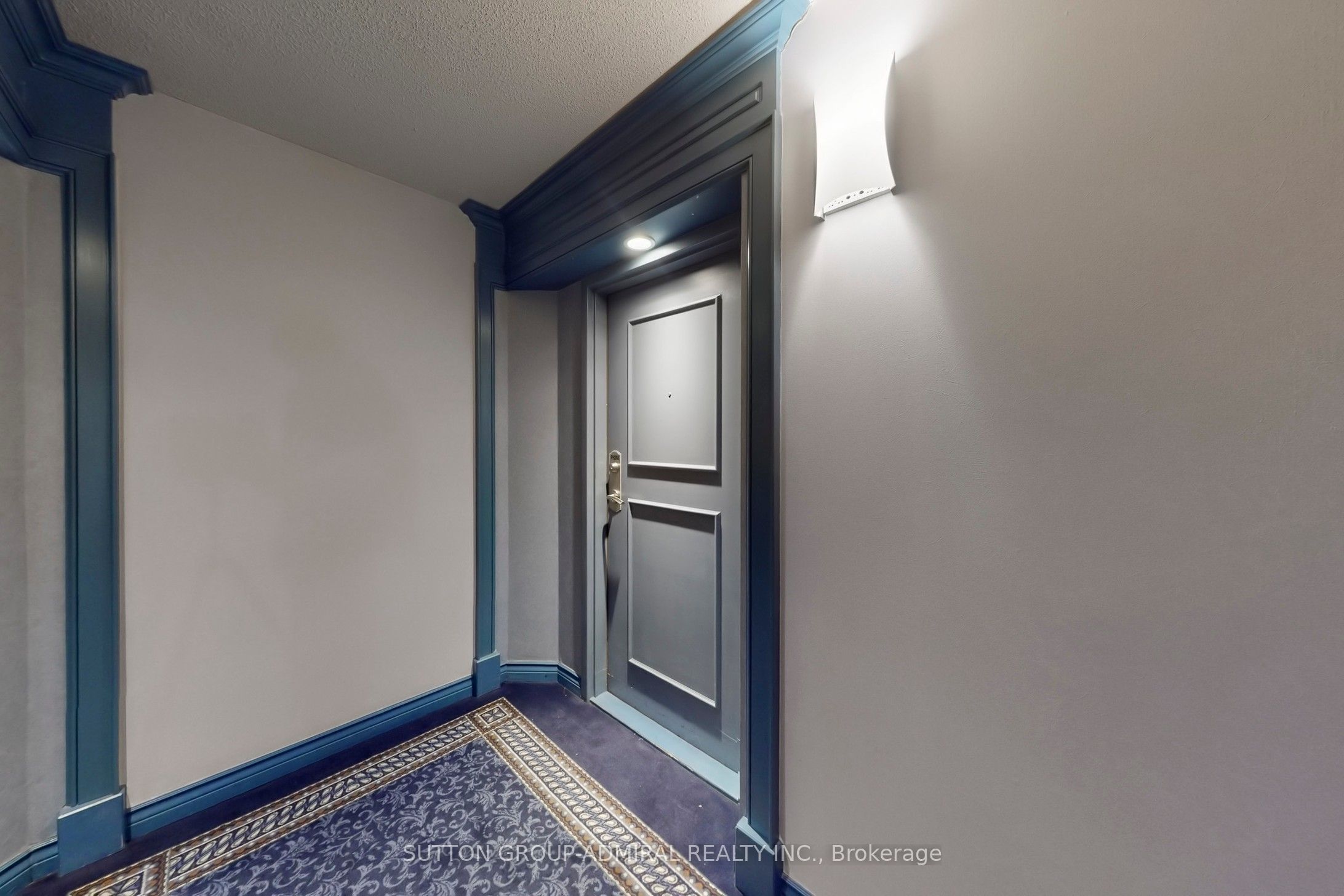 81 Townsgate Drive Ph208, Vaughan, ON L4J 8E6 photo 4