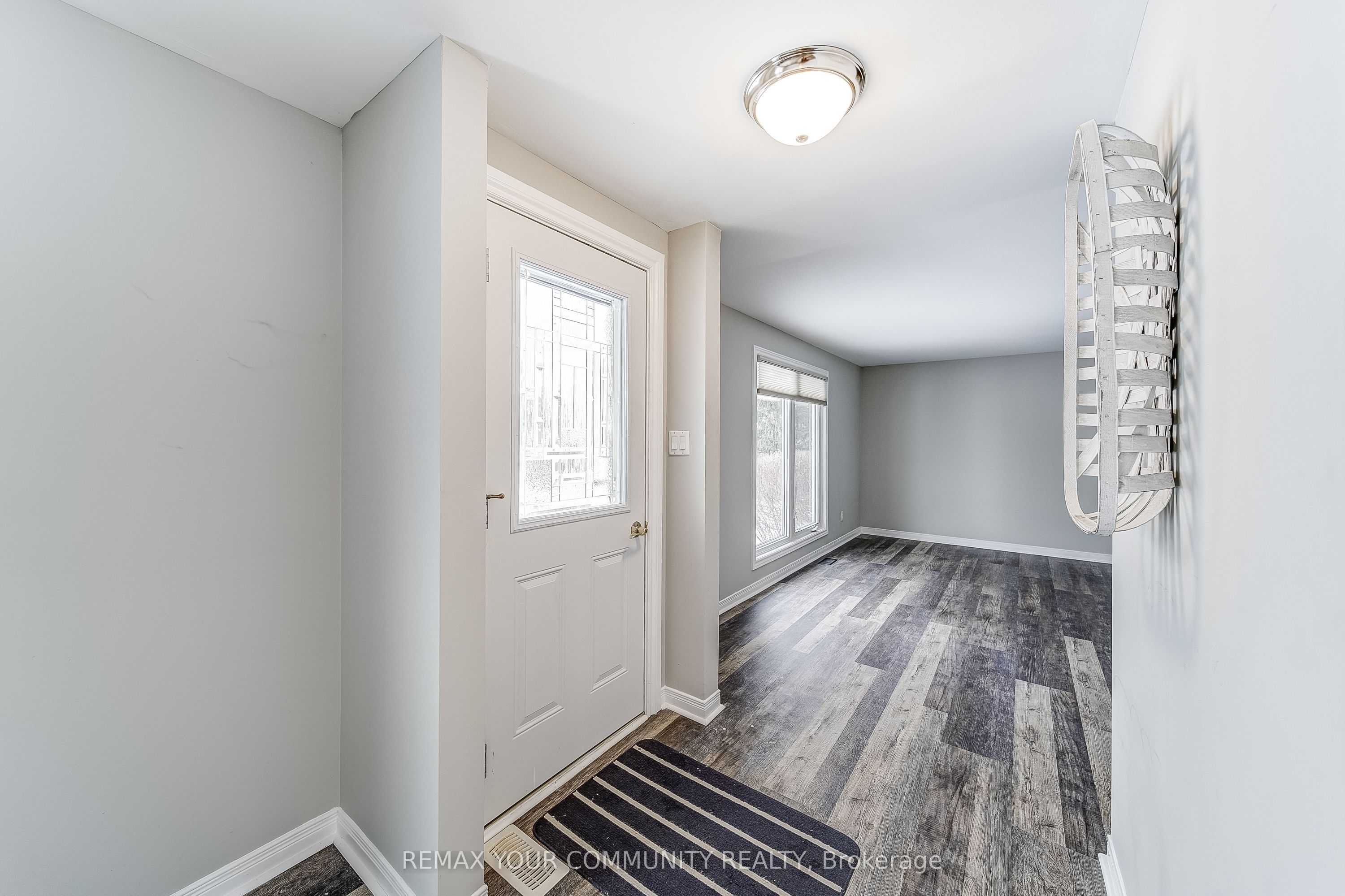 20 Geneva Court, Georgina, ON L0E 1R0 photo 5