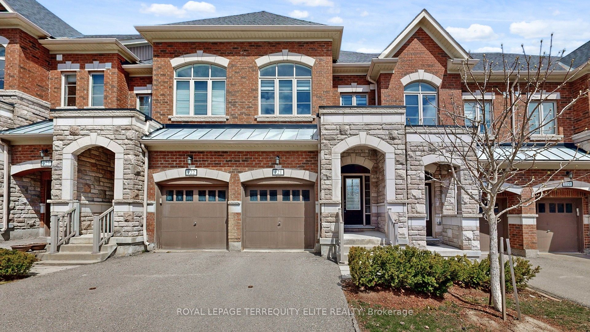1331 Major Mackenzie Drive 121, Vaughan, ON L6A 3Z1 photo 2