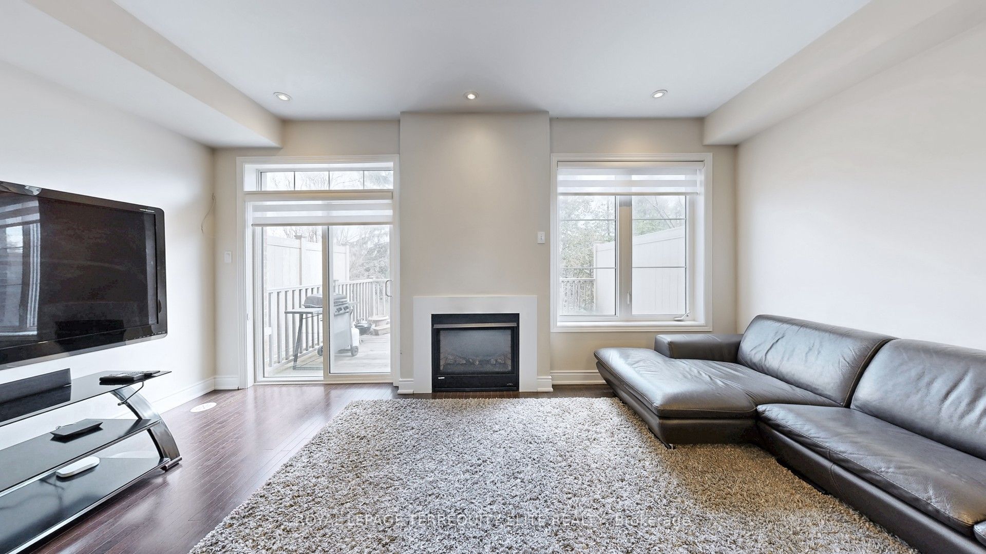 1331 Major Mackenzie Drive 121, Vaughan, ON L6A 3Z1 photo 5
