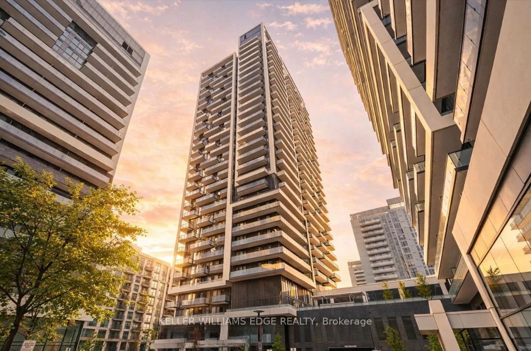 95 Oneida Crescent 706, Richmond Hill, ON L4B 0B1