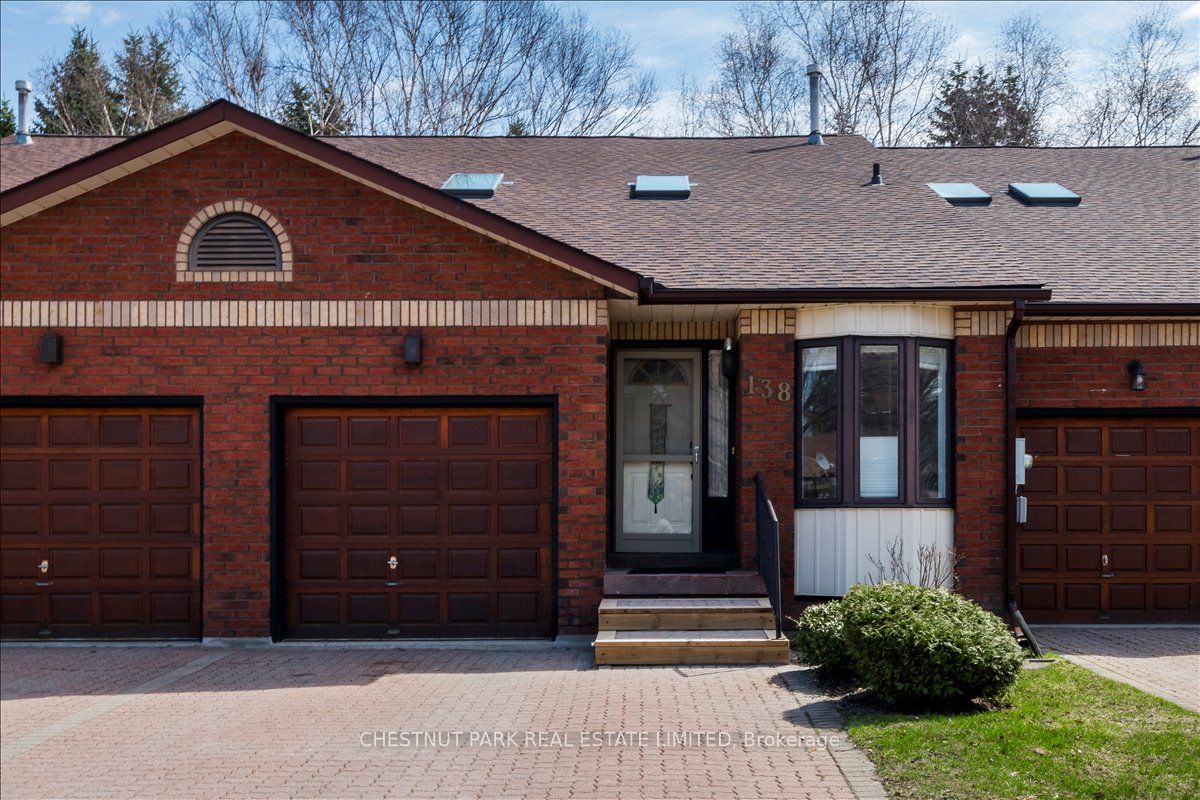 138 Green Briar Road, New Tecumseth, ON L9R 1S2