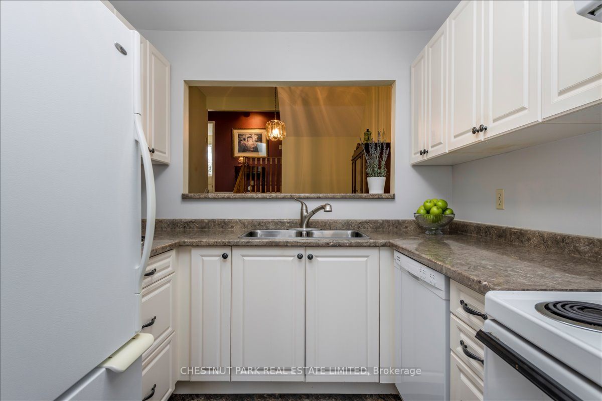 138 Green Briar Road, New Tecumseth, ON L9R 1S2 photo 5