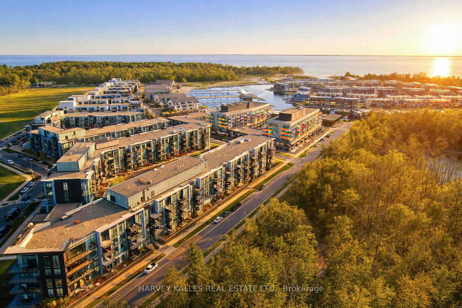 333 Sunseeker Avenue 243, Innisfil, ON L9S 0R6 photo 3