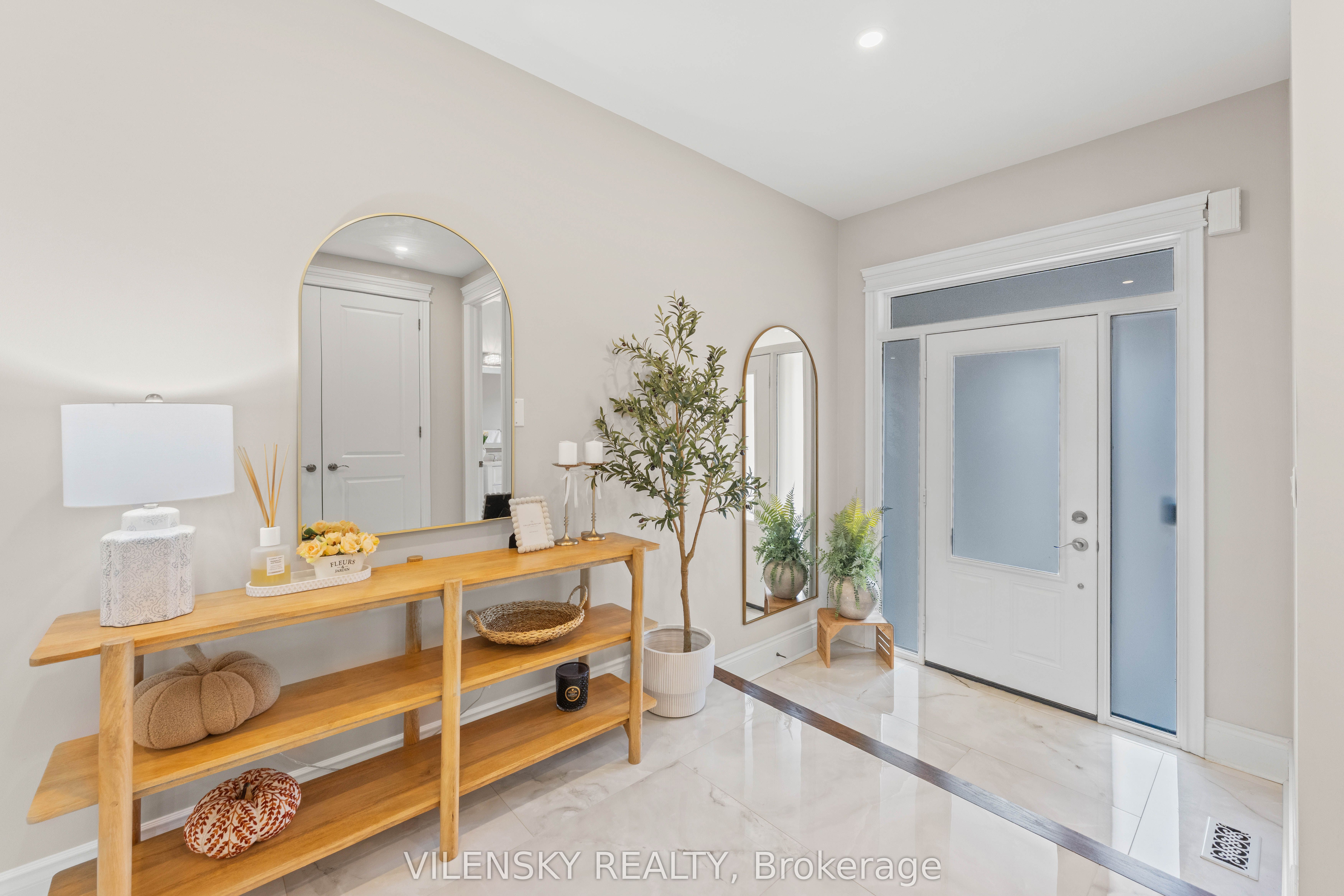 235 Israel Zilber Drive, Vaughan, ON L6A 0L5 photo 5