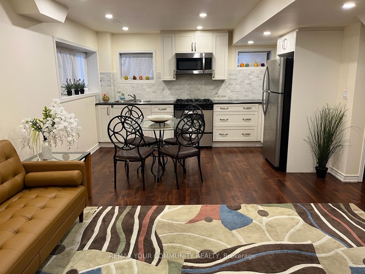 61 Philip Brown Avenue Lower, Whitchurch-Stouffville, ON L4A 1S7 photo 2