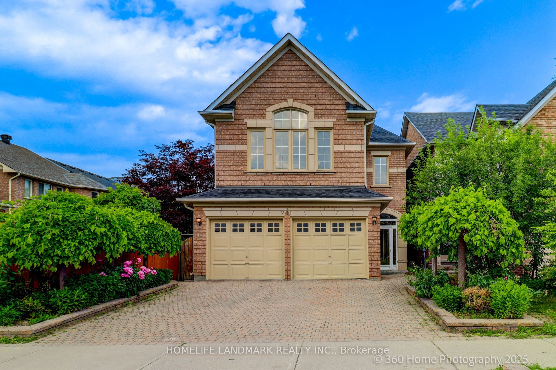 211 Frank Endean Road, Richmond Hill, ON L4S 2C6