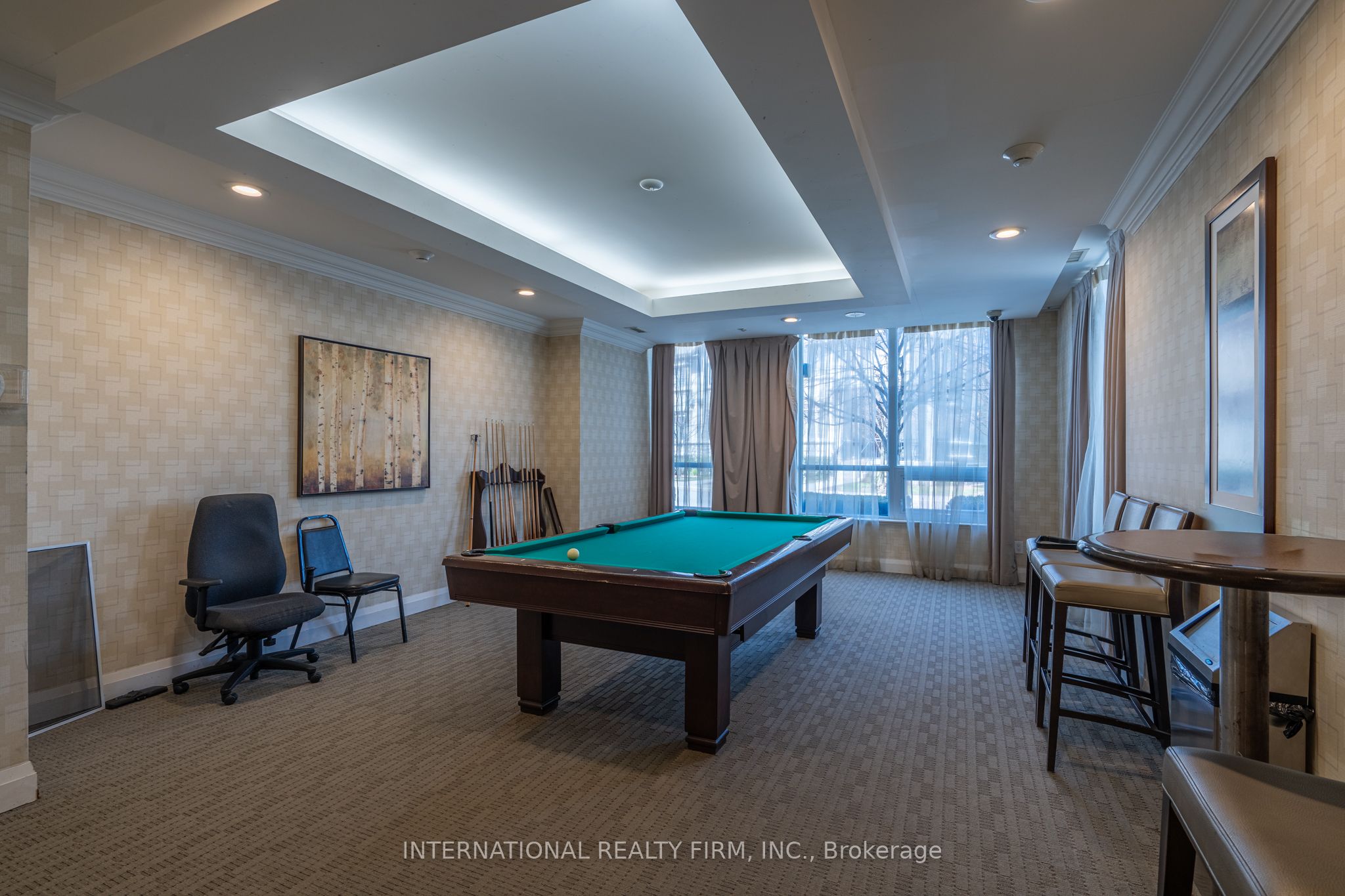 20 North Park Road 204, Vaughan, ON L4J 0G7 photo 4