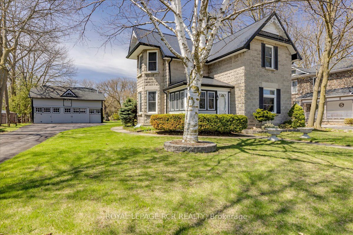 20314 Leslie Street, East Gwillimbury, ON L0G 1R0