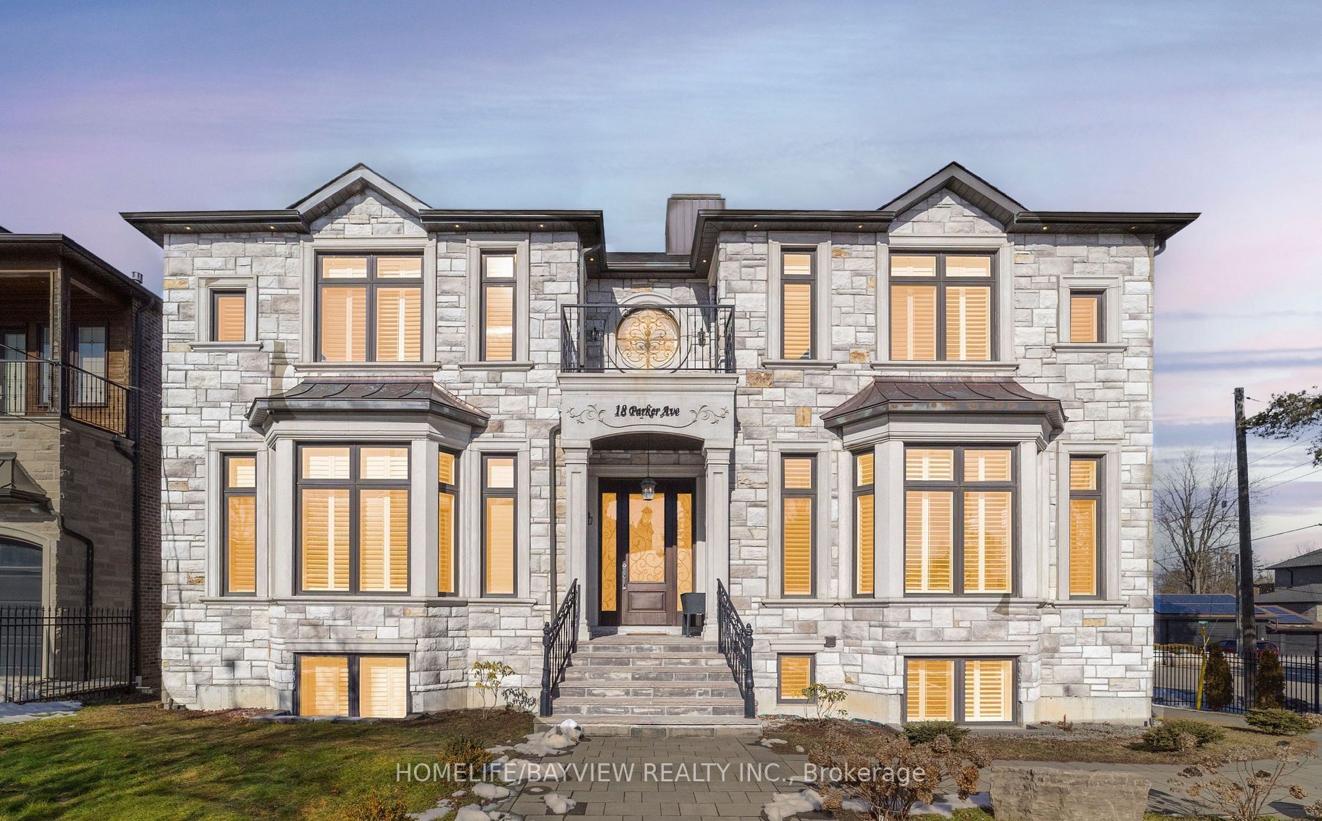 18 Parker Avenue, Richmond Hill, ON L4E 2W5 photo 5