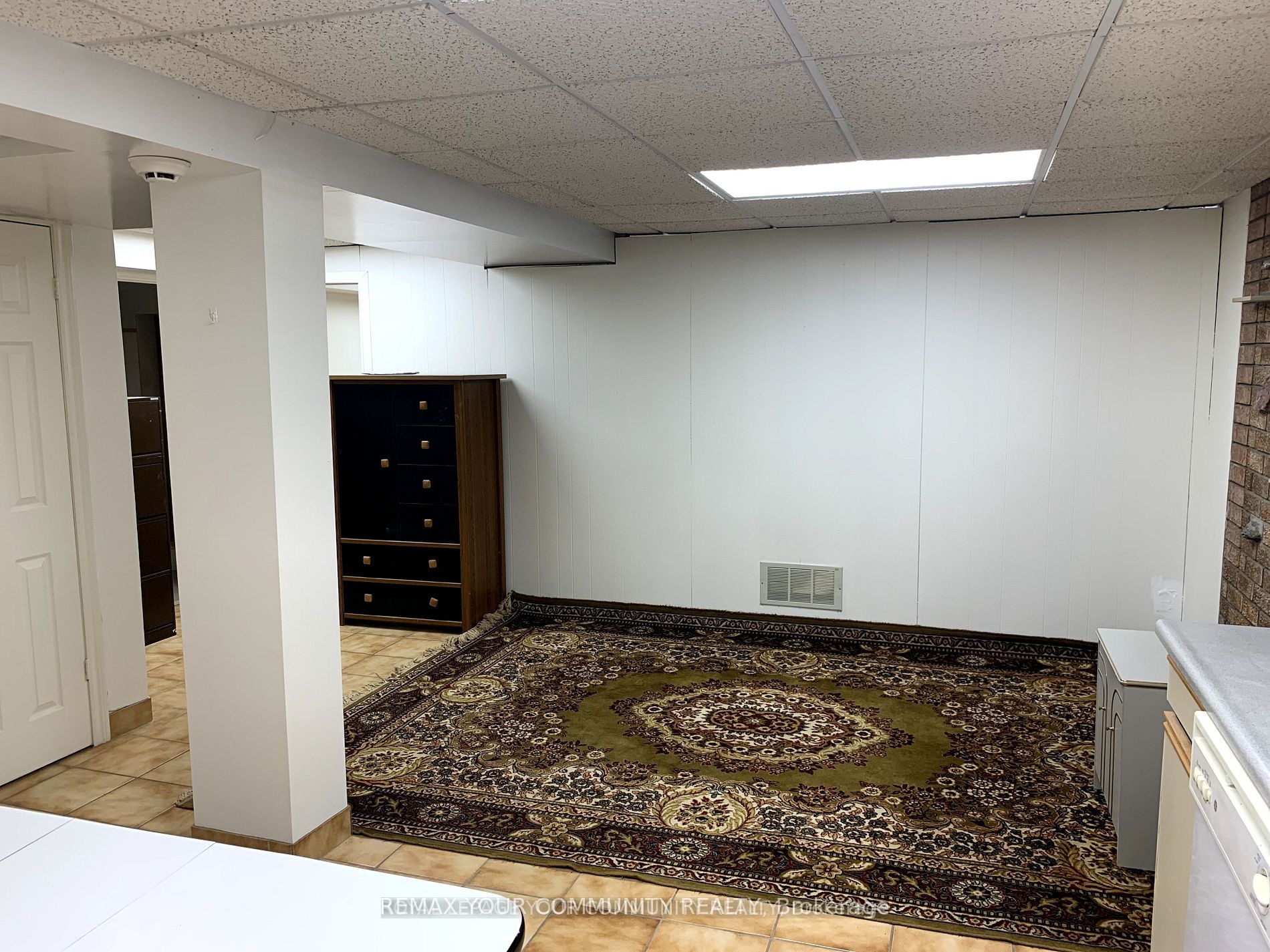 136 Dina Road BSMT, Vaughan, ON L6A 1L3 photo 5