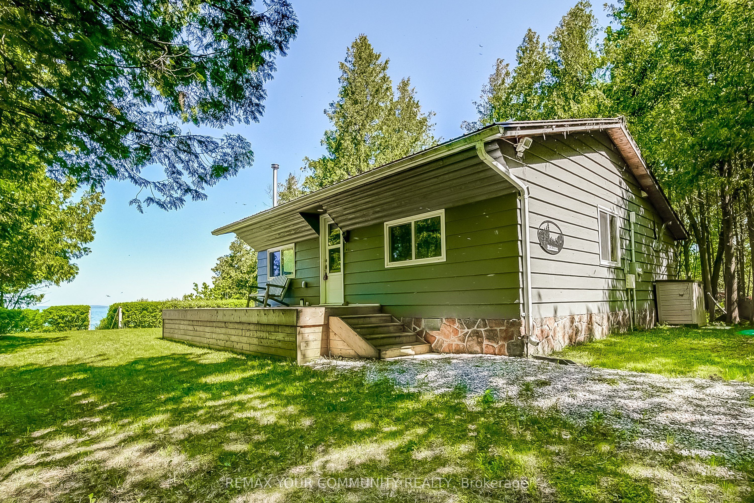 1623 Chief Joseph Snake Road, Georgina Islands, ON L0E 1R0