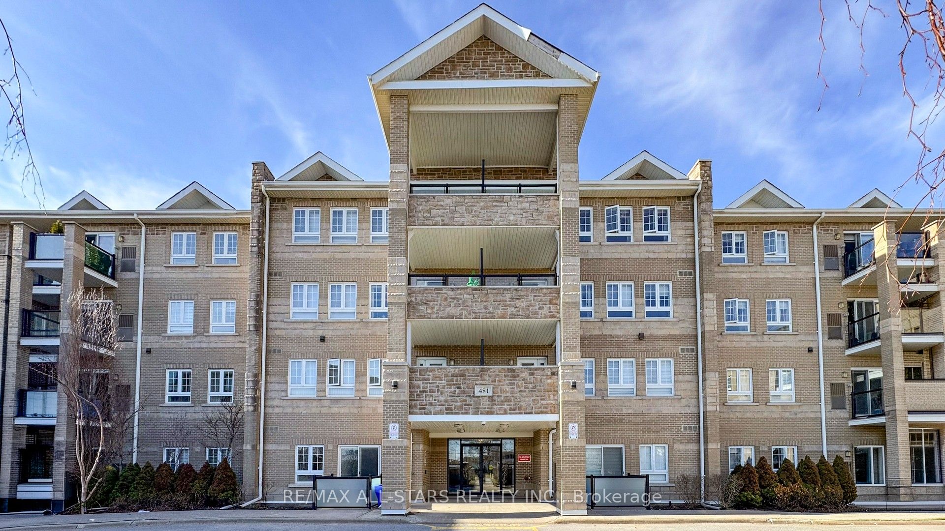 481 Rupert Avenue 203, Whitchurch-Stouffville, ON L4A 1Y7 photo 4