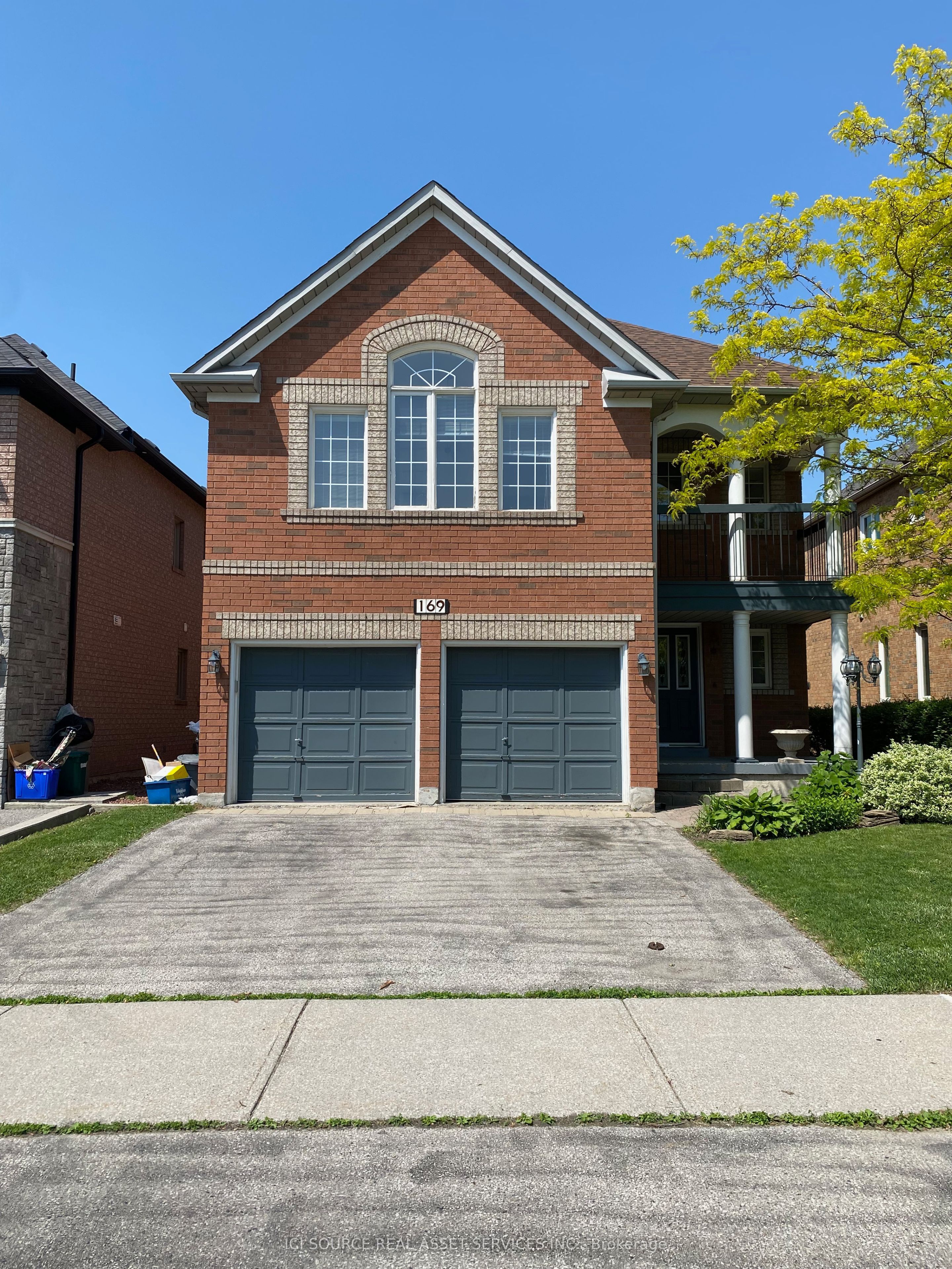 169 Matthew Drive Upper Level, Vaughan, ON L4L 9B1